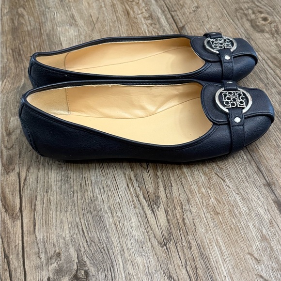 Liz Claiborne • Navy Selma Flex Form Comfort Ballet Flats - Picture 3 of 8
